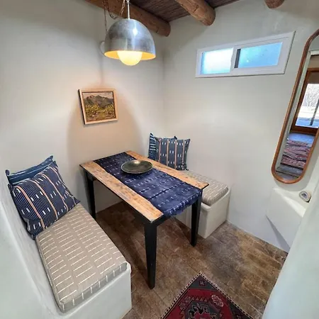 Inviting 1bd Sanctuary - The Michu *